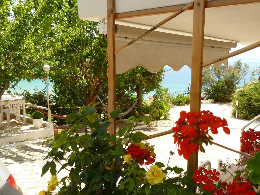 Heras Garden Василики Экстерьер фото